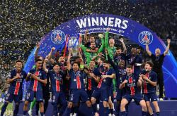 英雄联盟总决赛-红牌停赛：那不勒斯前锋缺席下一场比赛的简单介绍