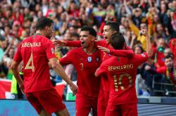 LOL赛事-哥伦比亚轻取波兰，蒂亚戈带队取胜