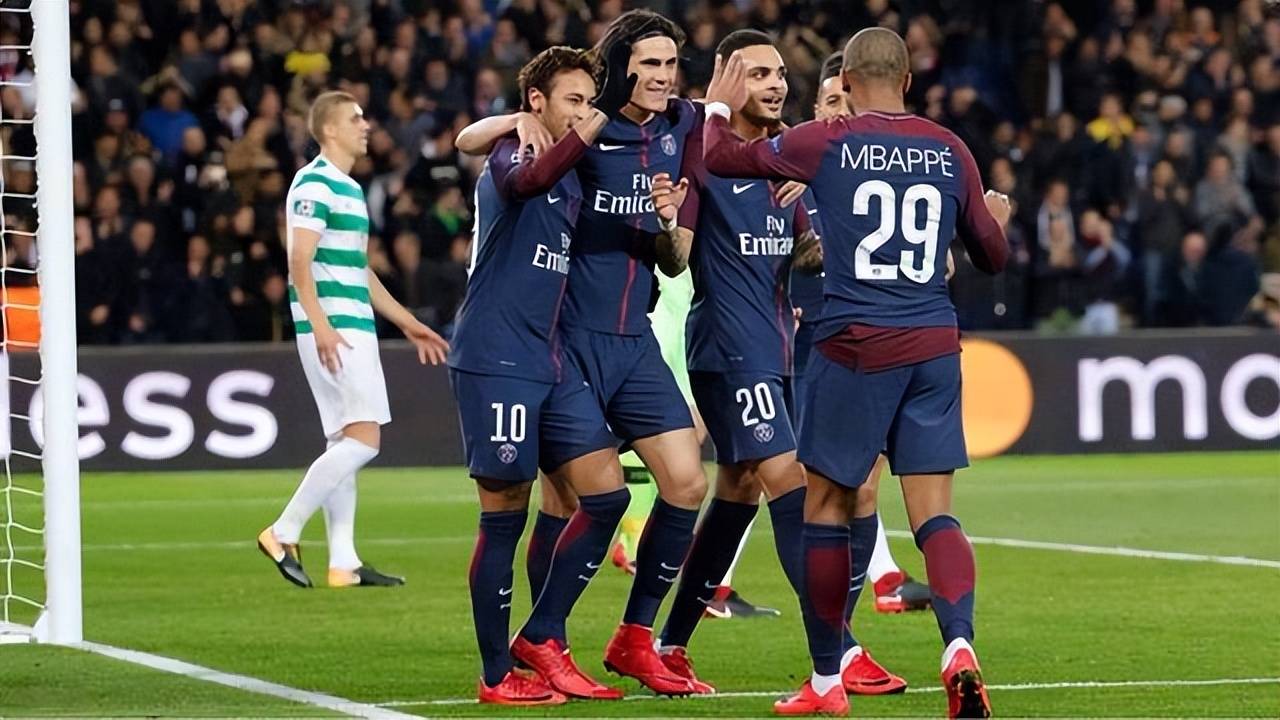 巴黎圣日耳曼队继续主场取胜，稳坐榜首