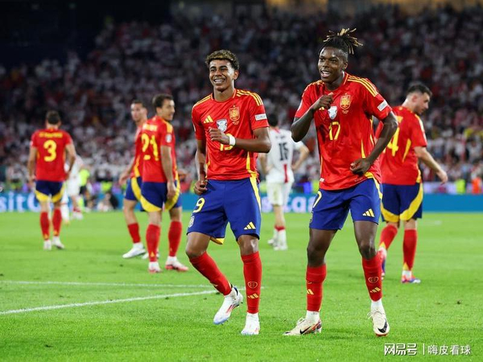 包含意大利队憾负乌拉圭，比利时队力克荷兰晋级的词条