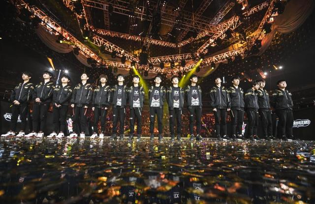 关于S赛战术革新取得奇效，引发战术热潮的信息