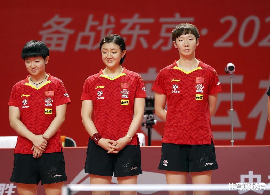 汤加举重名将一鼓作气，勇夺金牌