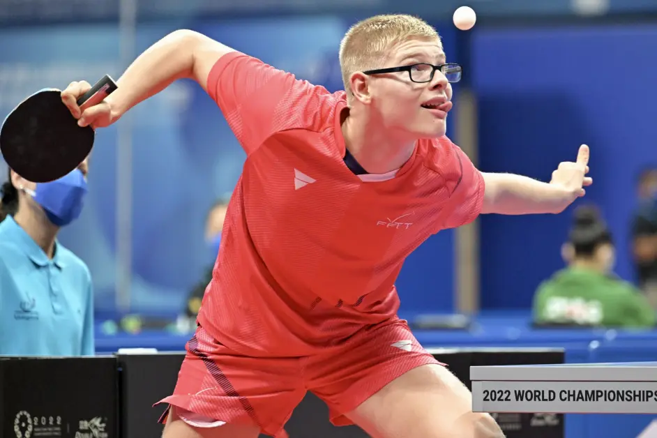 法国队力克波兰队,梁靖崑惊艳四座 法国队力克波兰队,梁靖崑惊艳四座