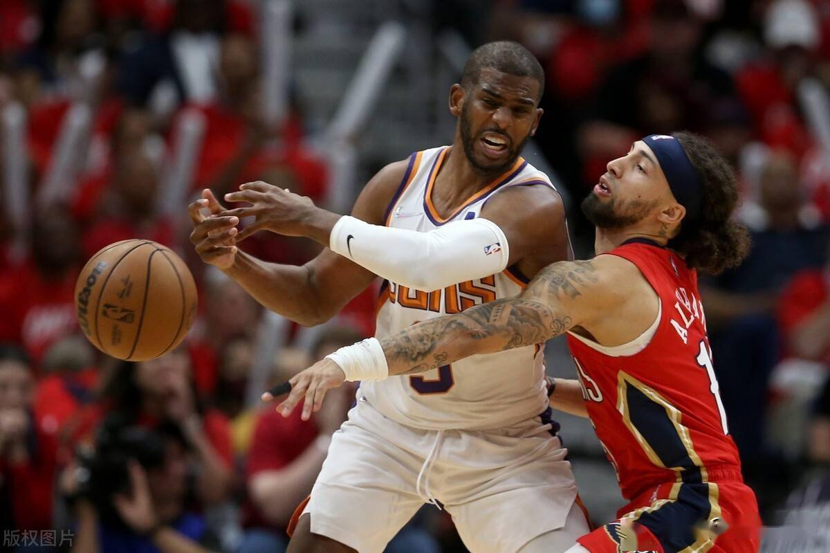 骑士险胜鹈鹕,保罗高光表现 骑士险胜鹈鹕,保罗高光表现