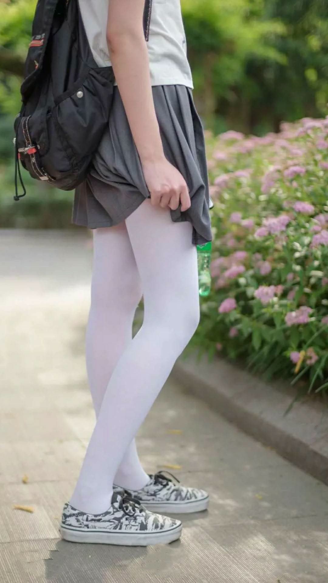 双线旋转门，当哈利伯顿的传球点亮球馆，广东队带走了芝加哥的公牛