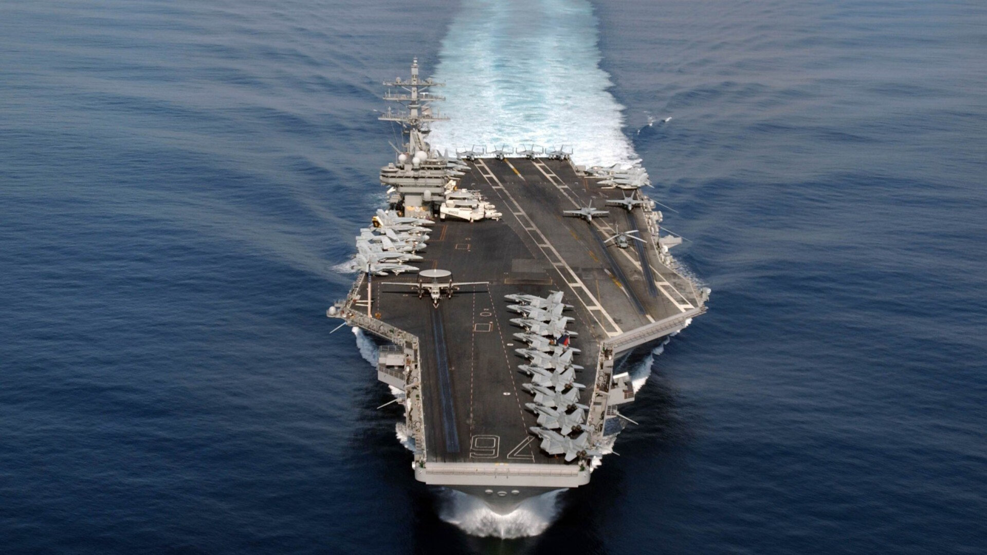 紫金风暴撕裂红色狂潮，当塔图姆的影子降临斯台普斯