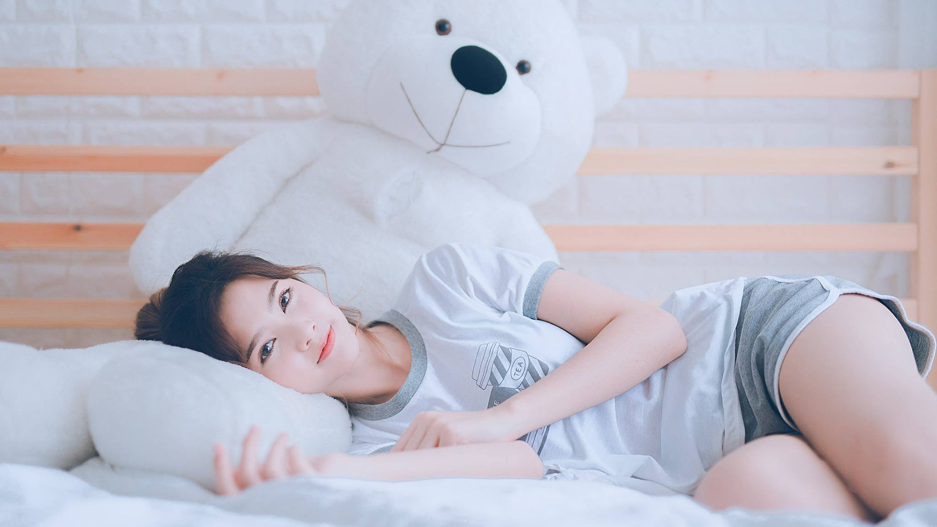 一粒改写世界的足球，阿坎吉的荣耀之夜与排名争夺的寂静巨响