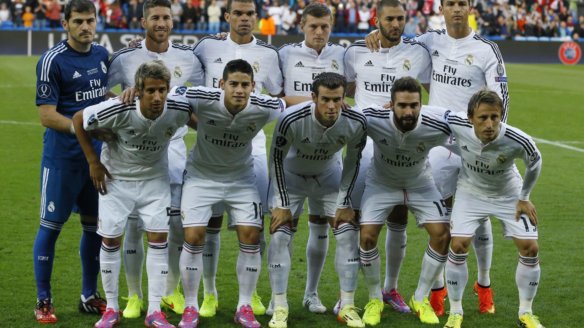 平行宇宙的篮球日，魔术淘汰湖人，字母哥在世界排名争夺战接管比赛